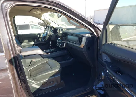 2024 Ford Expedition Xlt from USA, damaged, VIN 1FMJU1J89REA61944